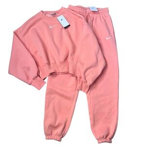 New Nike Oversize Sweatsuit Set Womens XS Salmon Orange Crop Top Long Pants NWT